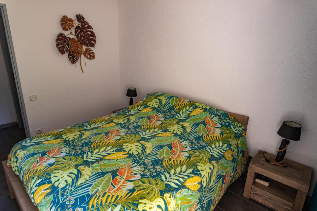 Location Port Frejus, Bord De Apartment Frejus