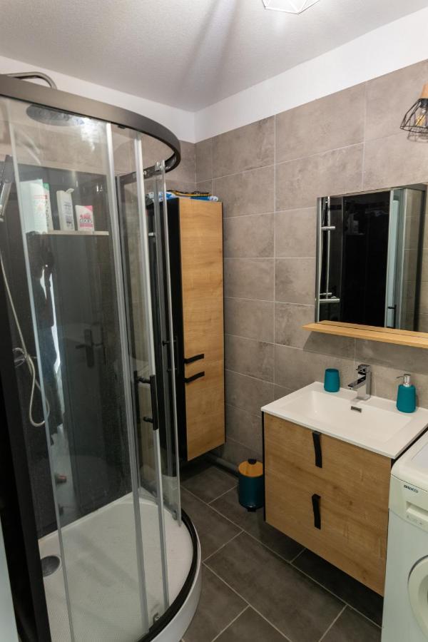 Apartment Location Port Frejus, Bord De Frejus